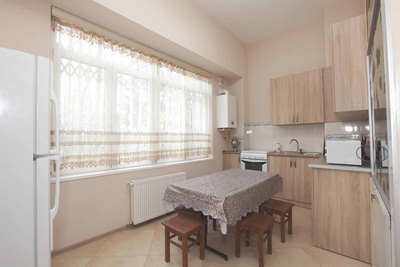 Apartment At Stalin House 트빌리시 외부 사진